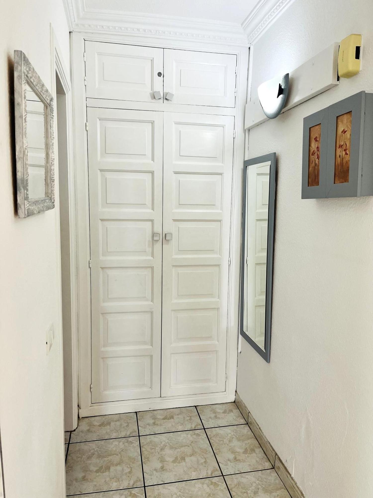 Estudio Los Cristianos-Tenerife- Los Cristianos  Luaran gambar
